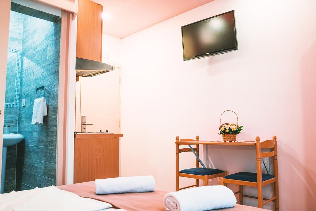 Guest House S-Lux Petrovac 외부 사진